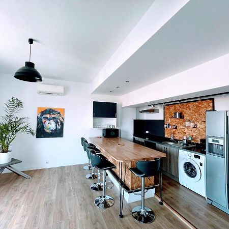 Grand Appartement Moderne Clim アヴィニョン エクステリア 写真