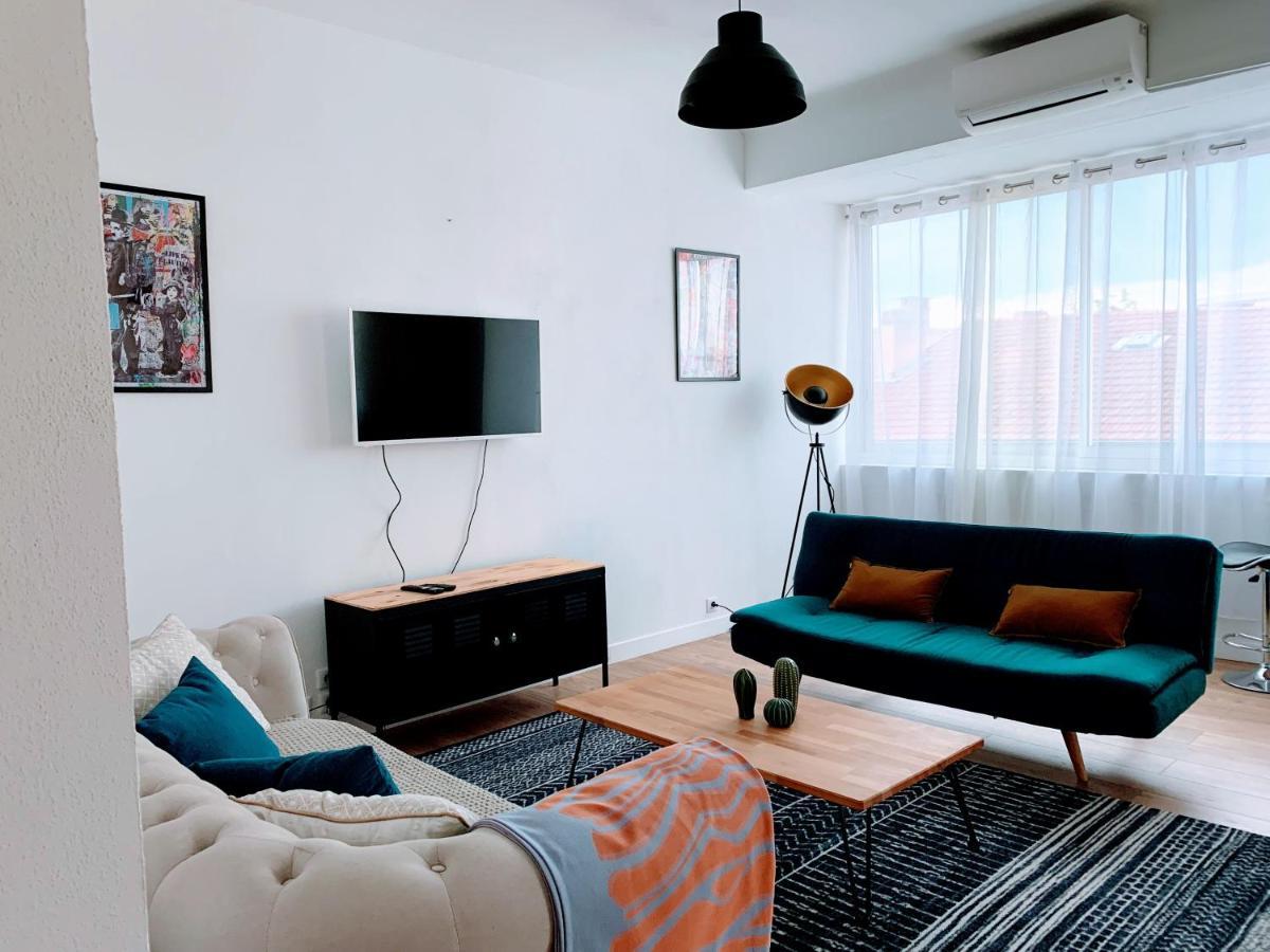 Grand Appartement Moderne Clim アヴィニョン エクステリア 写真